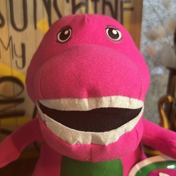 NEW Barney The Dinosaur Toy Factory Plush Purple Stuffed Animal 2021’ ages 3+ - Picture 15 of 17